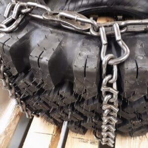 skid steer tire with tire chain