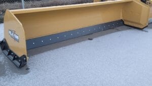 HLA Snow Pusher